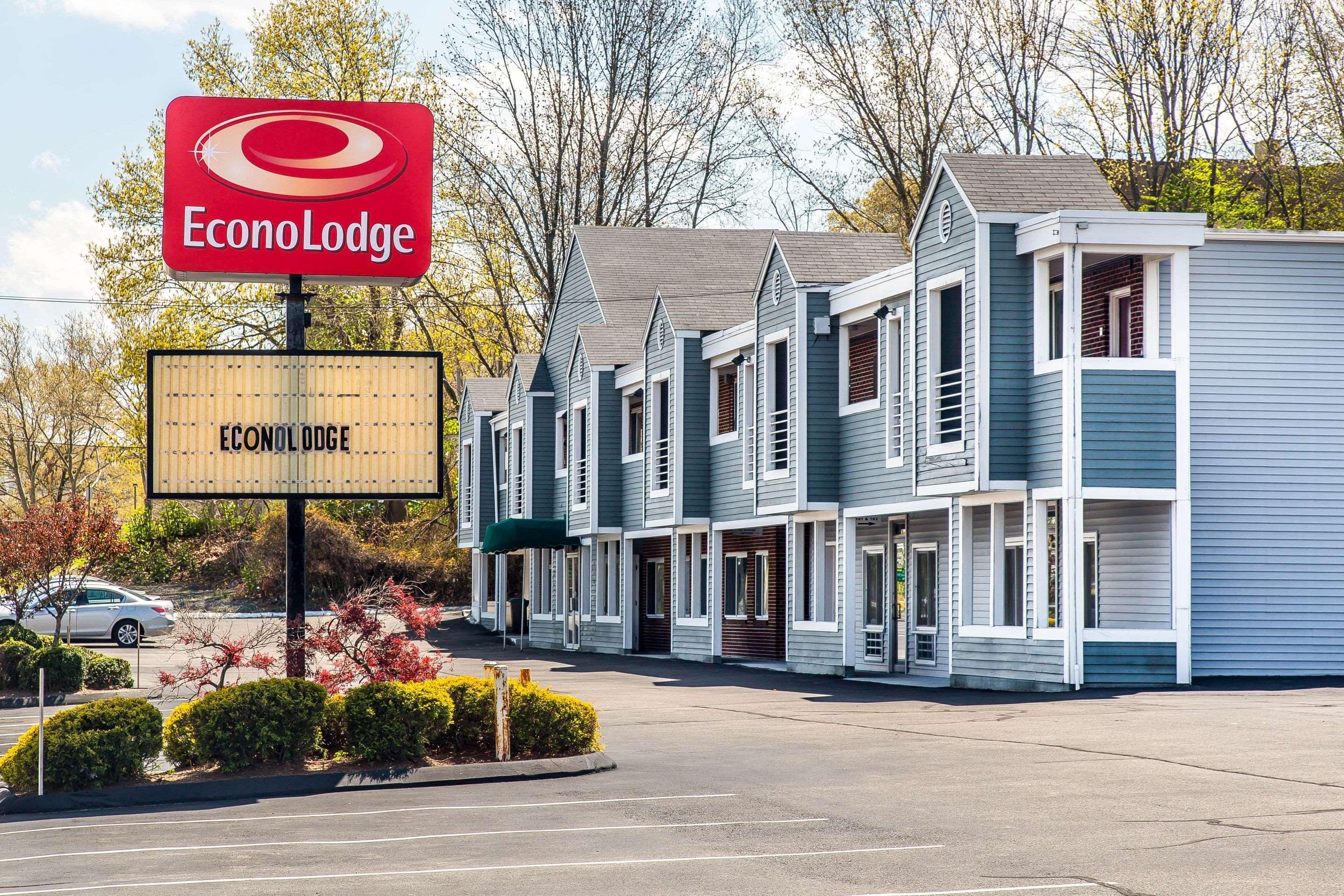 Econo Lodge Cranston - Providence Exterior photo