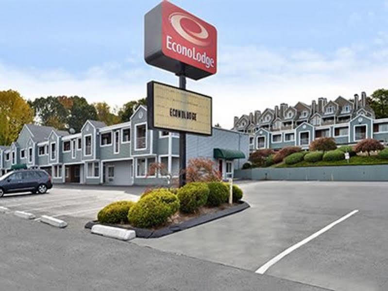 Econo Lodge Cranston - Providence Exterior photo
